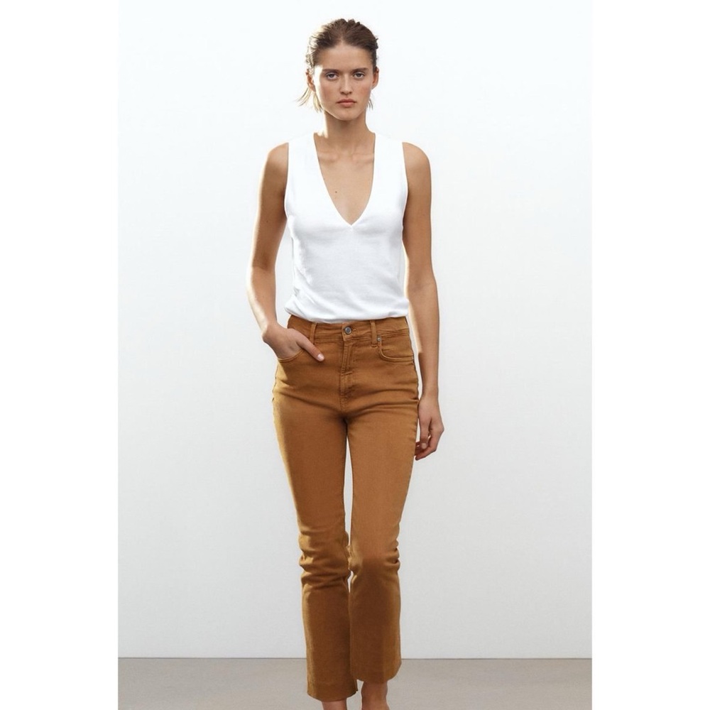 ZARA ZW COLLECTION HIGH RISE BOOTCUT CROPPED JEANS size 4